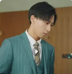 爆笑逆袭！《爸爸我要让你当首富》：看落魄老爸如何被熊孩子逼成商业巨鳄！