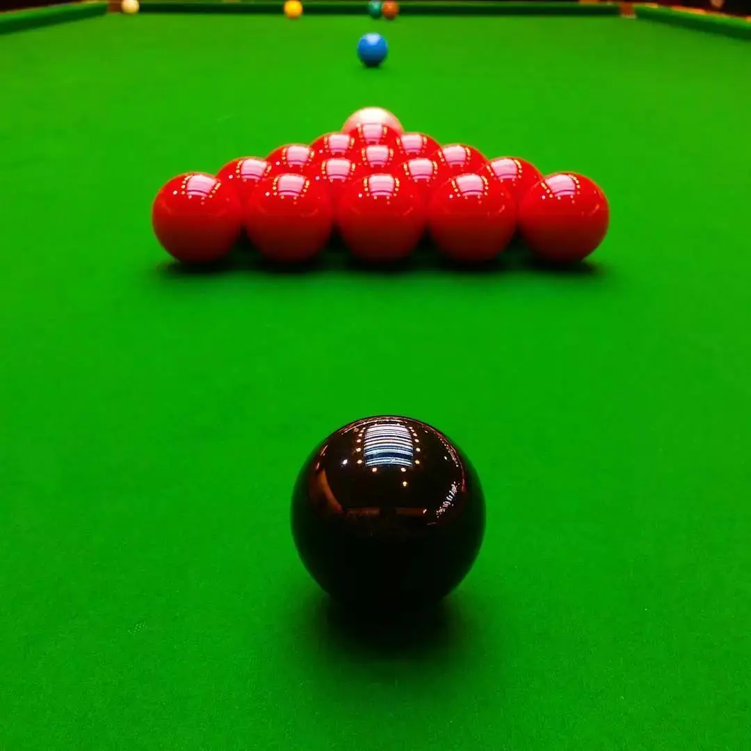 2023斯诺克国锦赛资格赛：乔·佩里VS迪伦·埃默里 - 精准对决，不容错过！