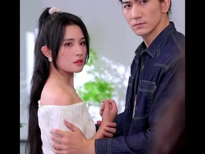 《异能纣王之现代传奇》：当古代暴君穿越到现代，会掀起怎样的风浪？